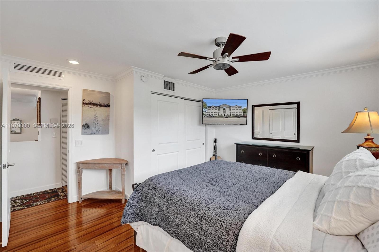 1212 SE 2nd Ct # 301