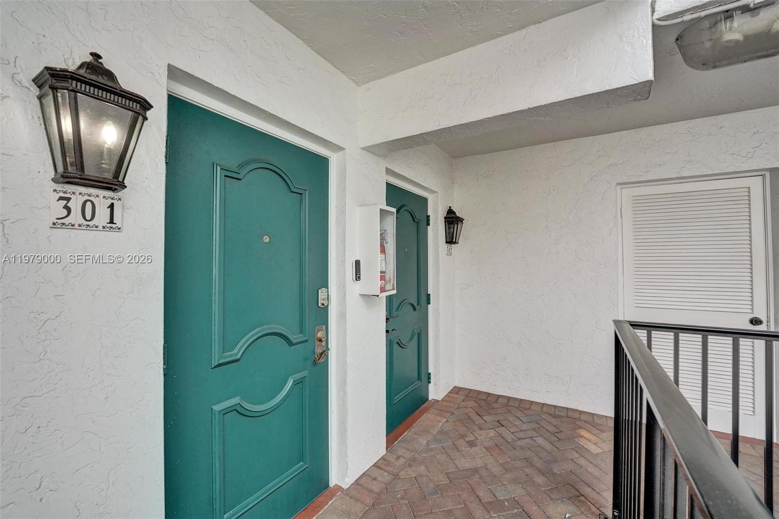 1212 SE 2nd Ct # 301