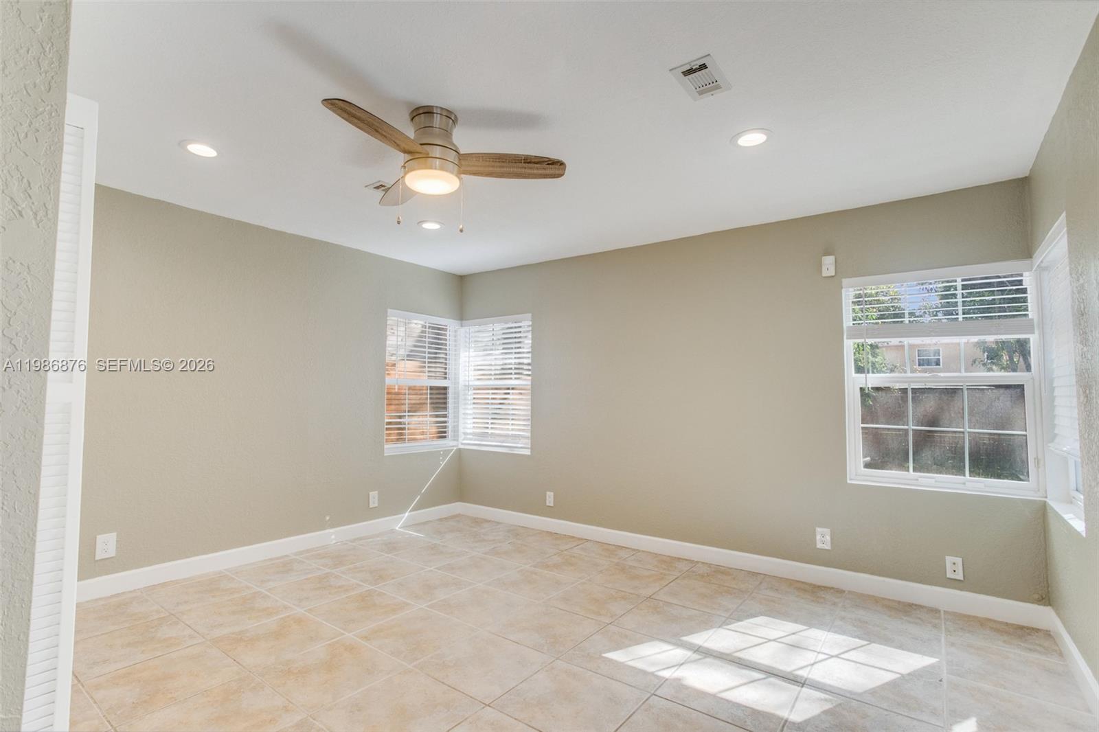 1632 NW 6th Ave