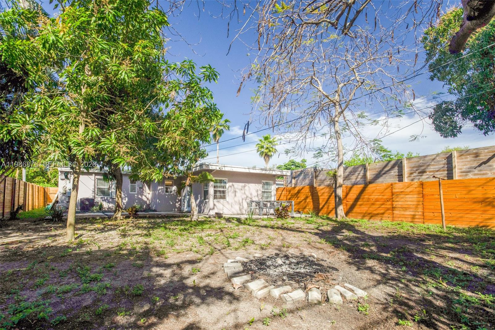1632 NW 6th Ave
