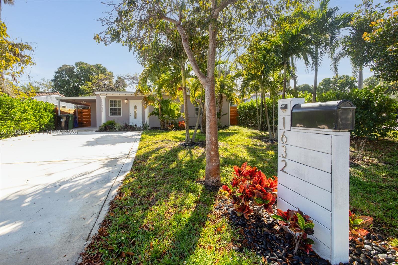 1632 NW 6th Ave