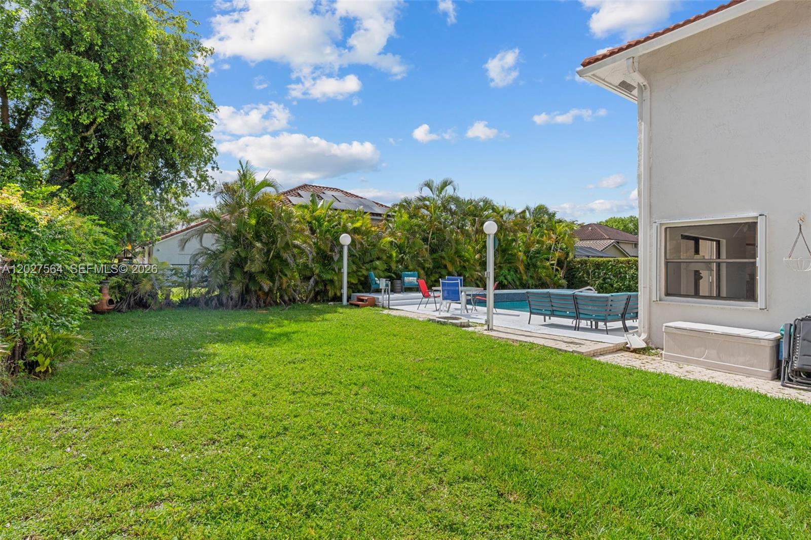 4958 NW 49th Ave