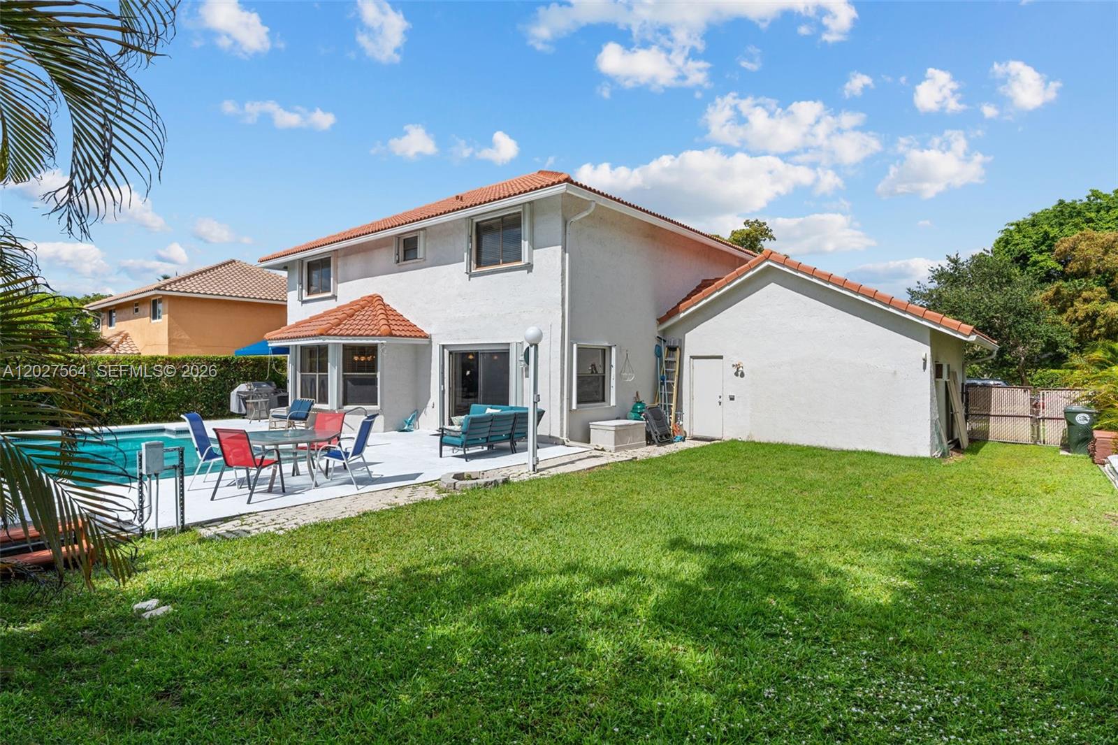 4958 NW 49th Ave