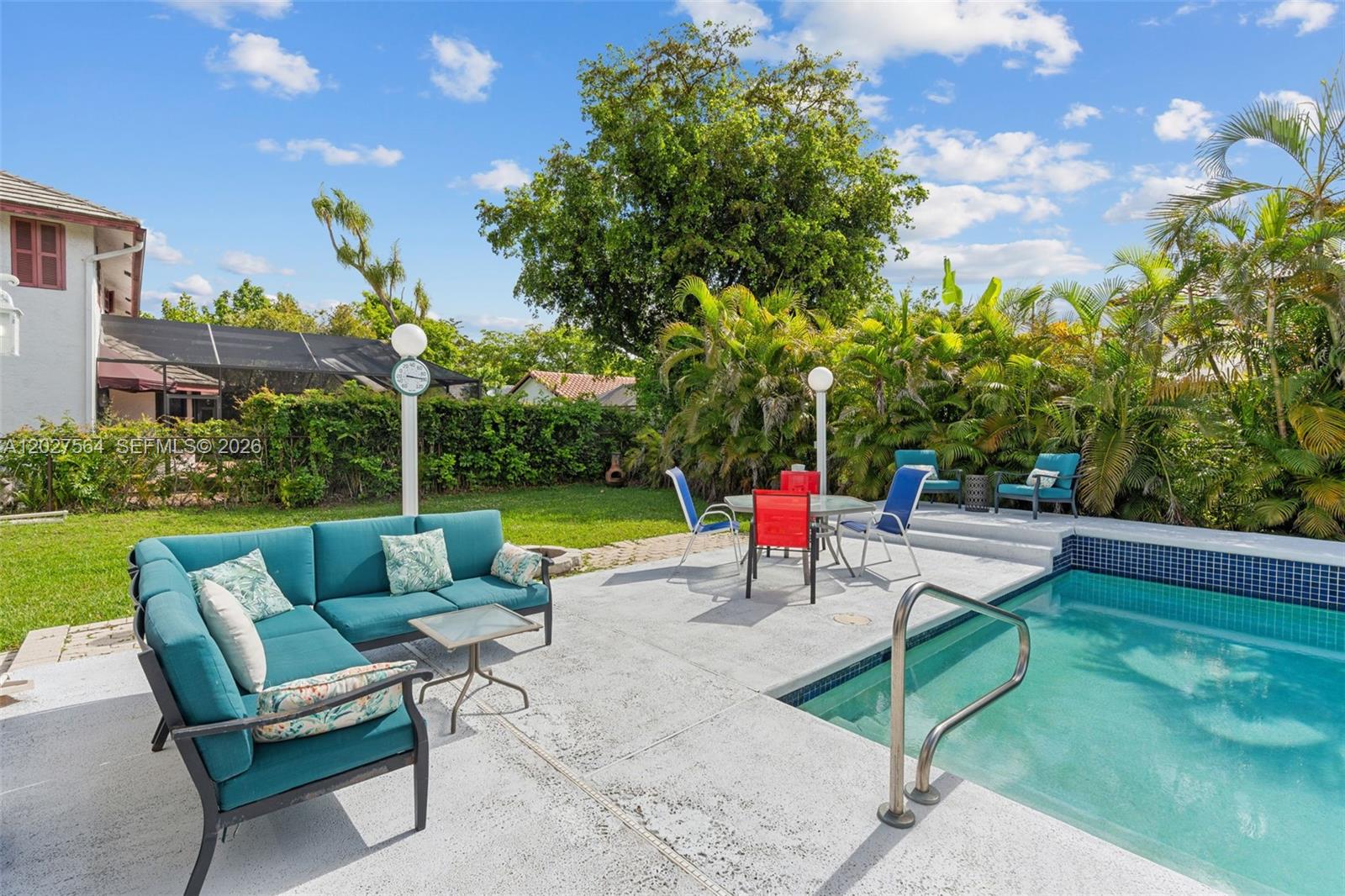 4958 NW 49th Ave