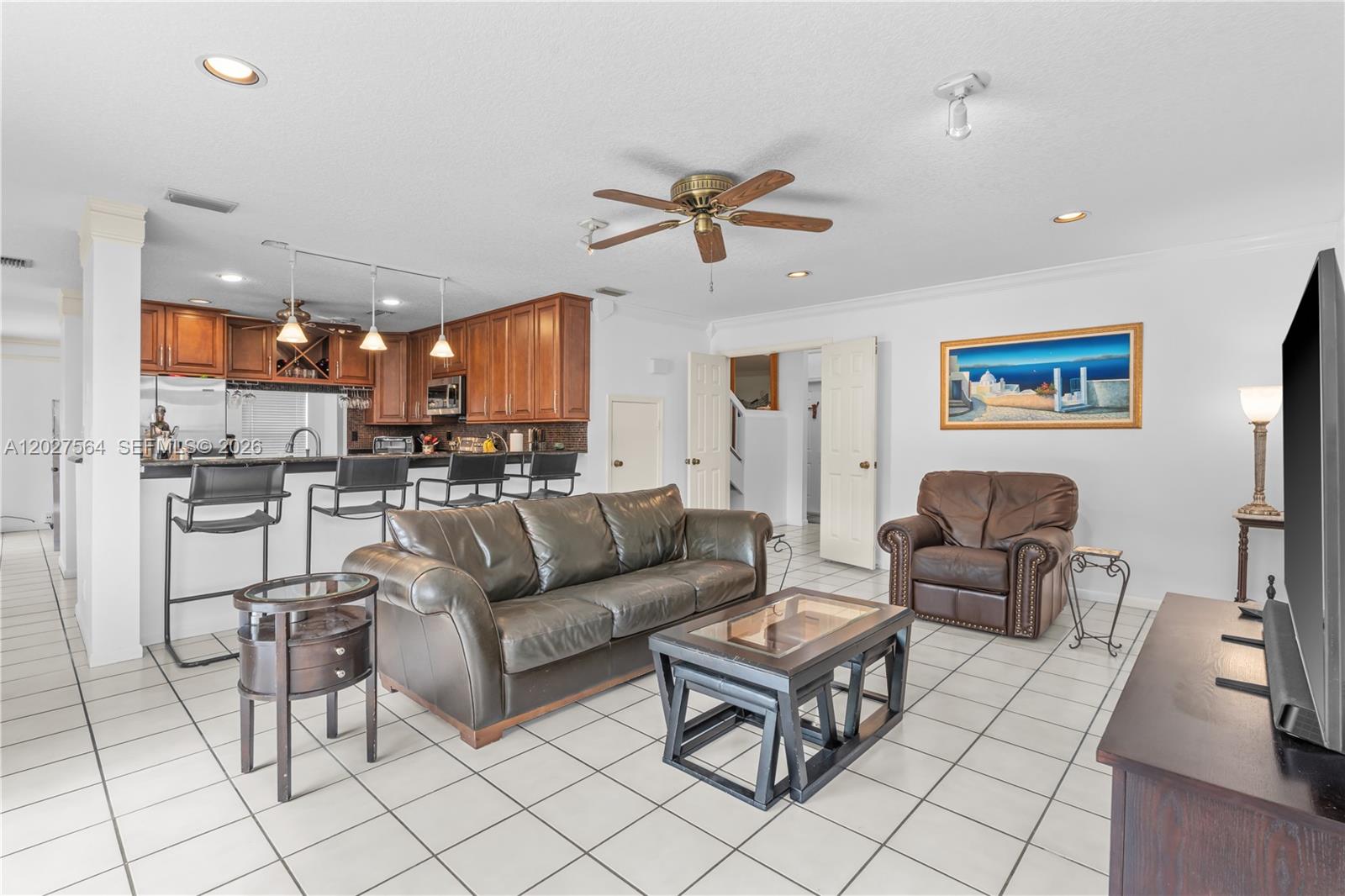 4958 NW 49th Ave
