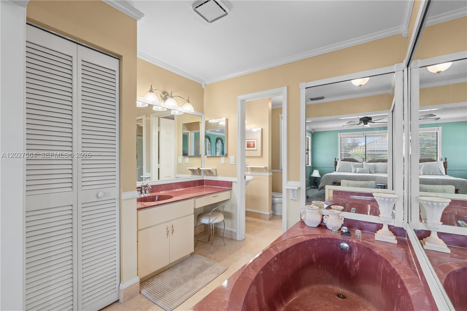4958 NW 49th Ave