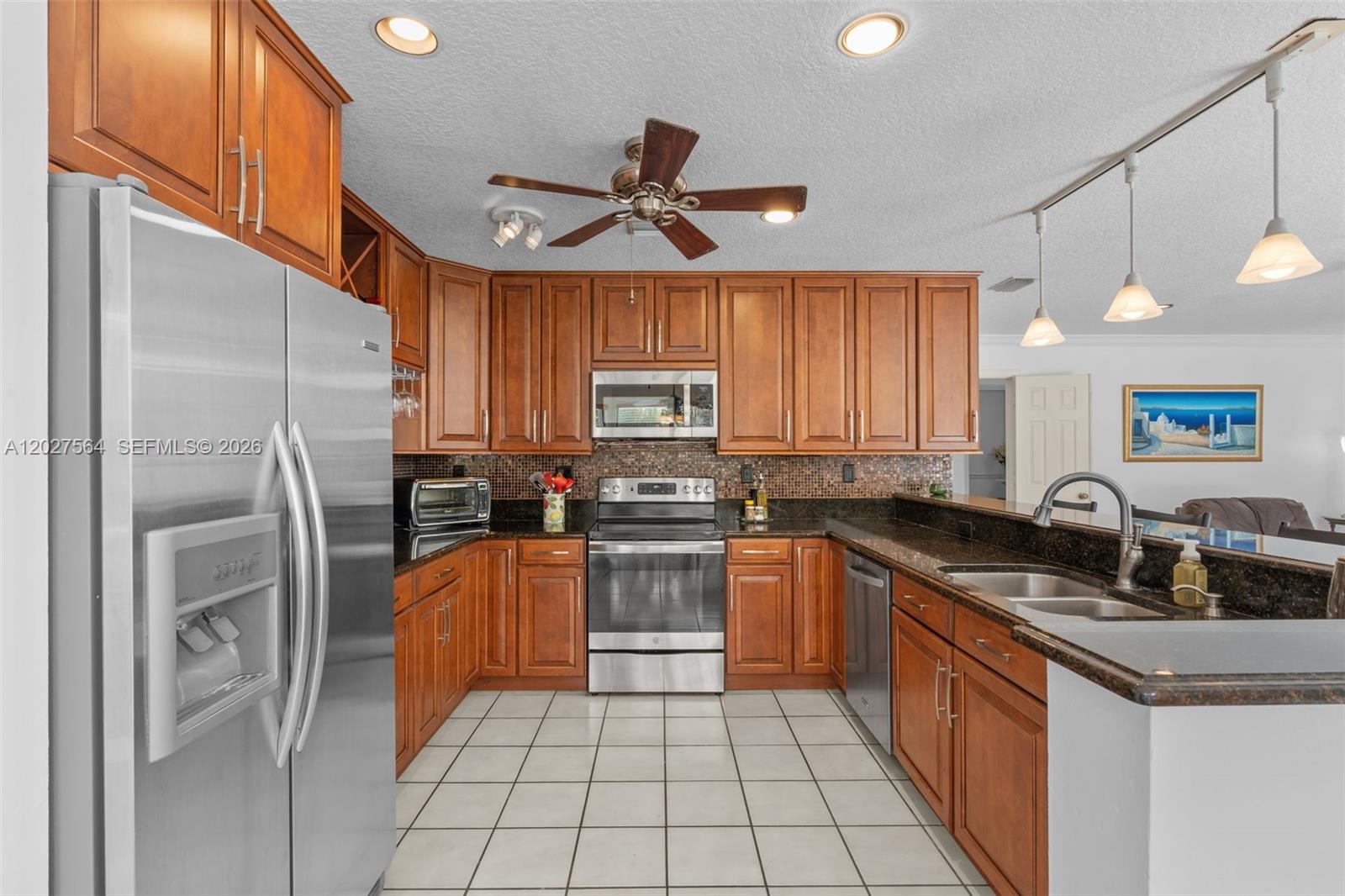 4958 NW 49th Ave
