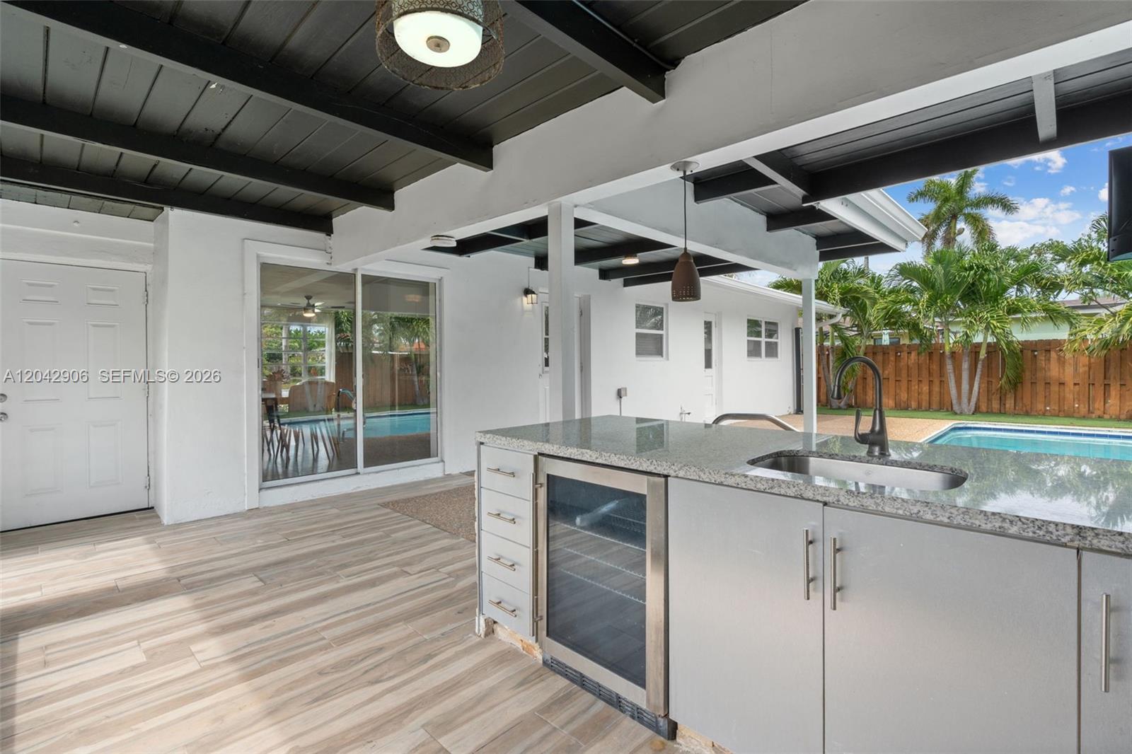 1250 NE 23rd Pl