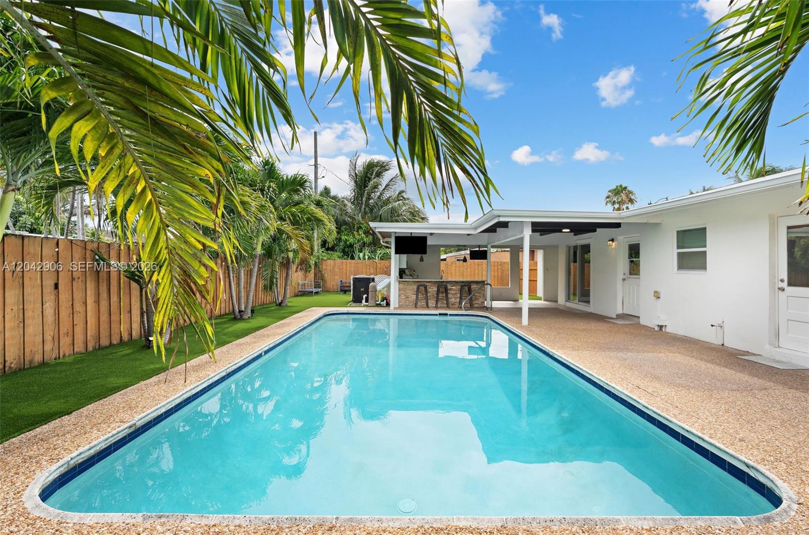 1250 NE 23rd Pl