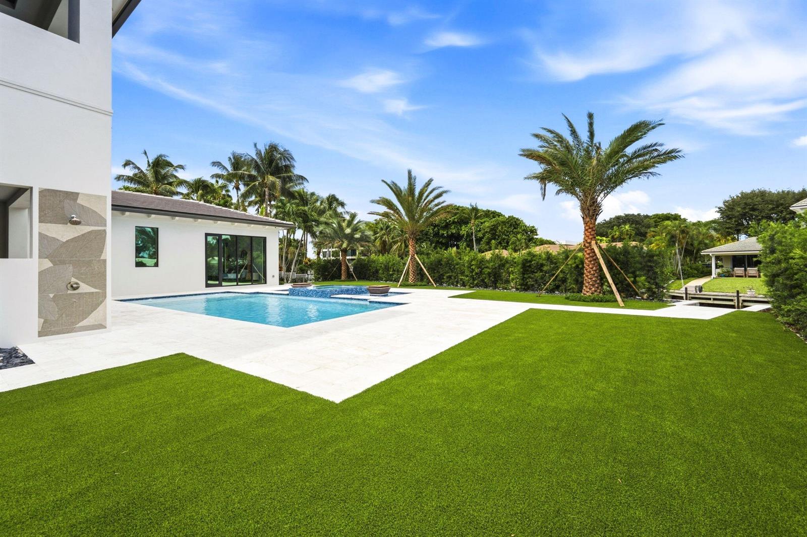 155 Ebbtide Drive