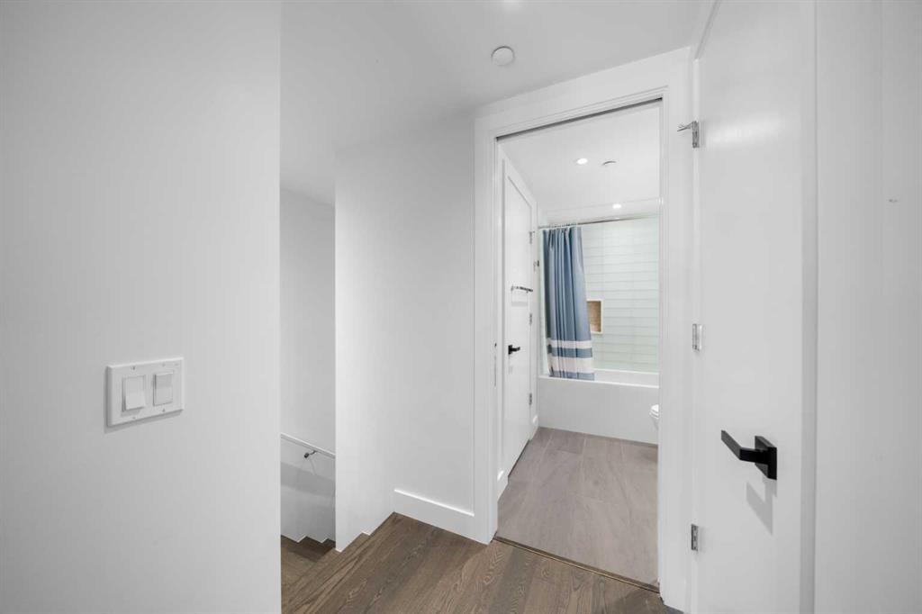 1025 5 Avenue SW Unit: 106