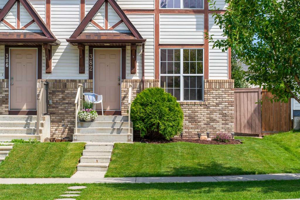 382 Elgin View SE