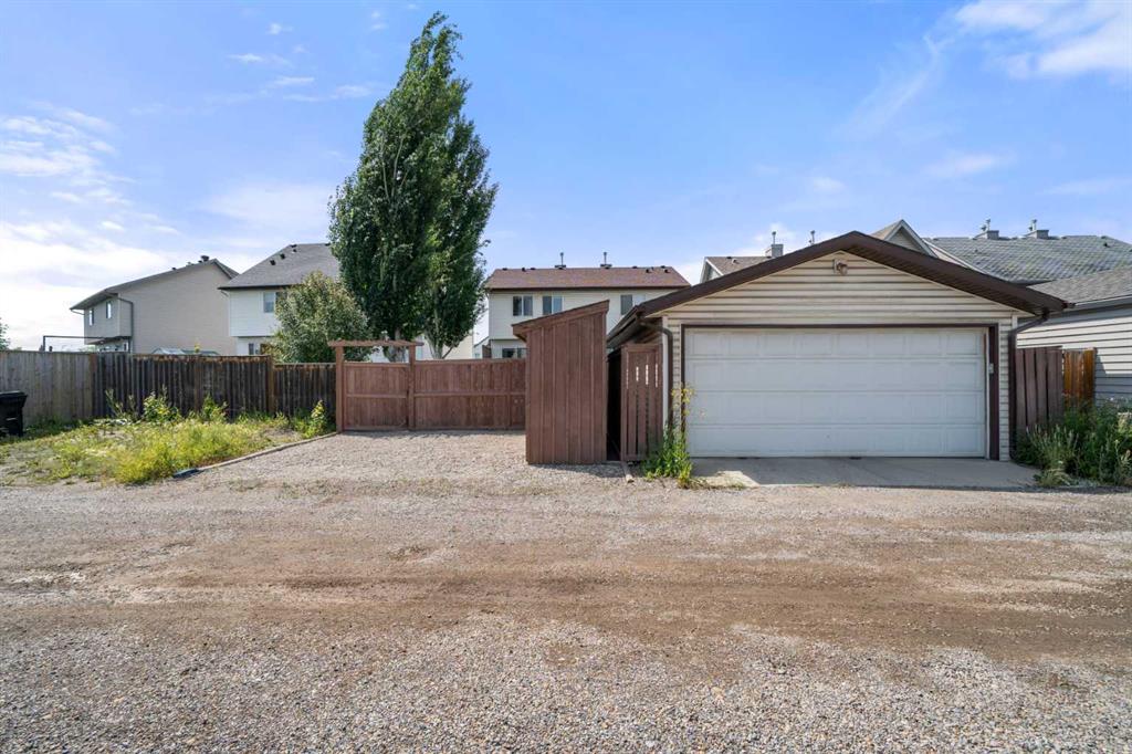 382 Elgin View SE