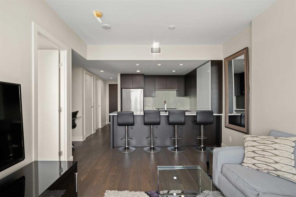 1111 10 Street SW Unit: 1907