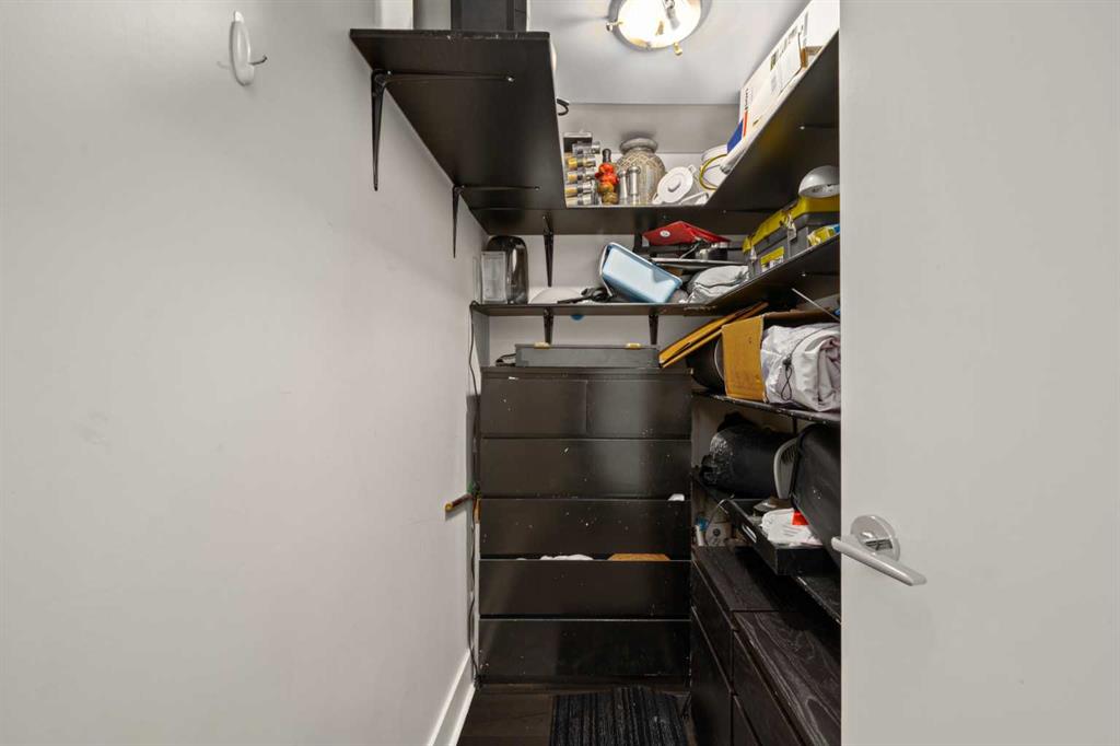 1111 10 Street SW Unit: 1907