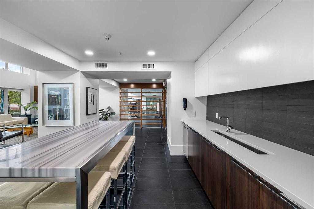 1111 10 Street SW Unit: 1907