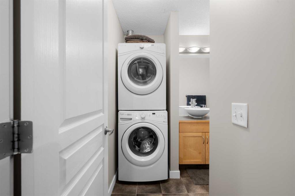 211 Aspen Stone Boulevard SW Unit: 1111