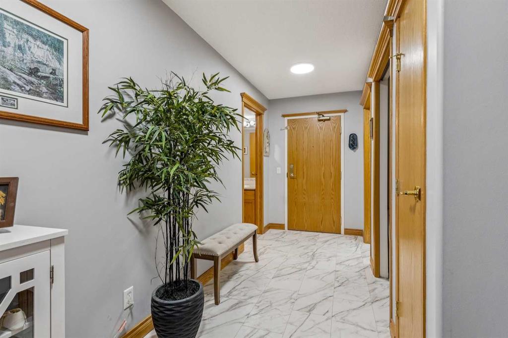 8535 Bonaventure Drive SE Unit: 338