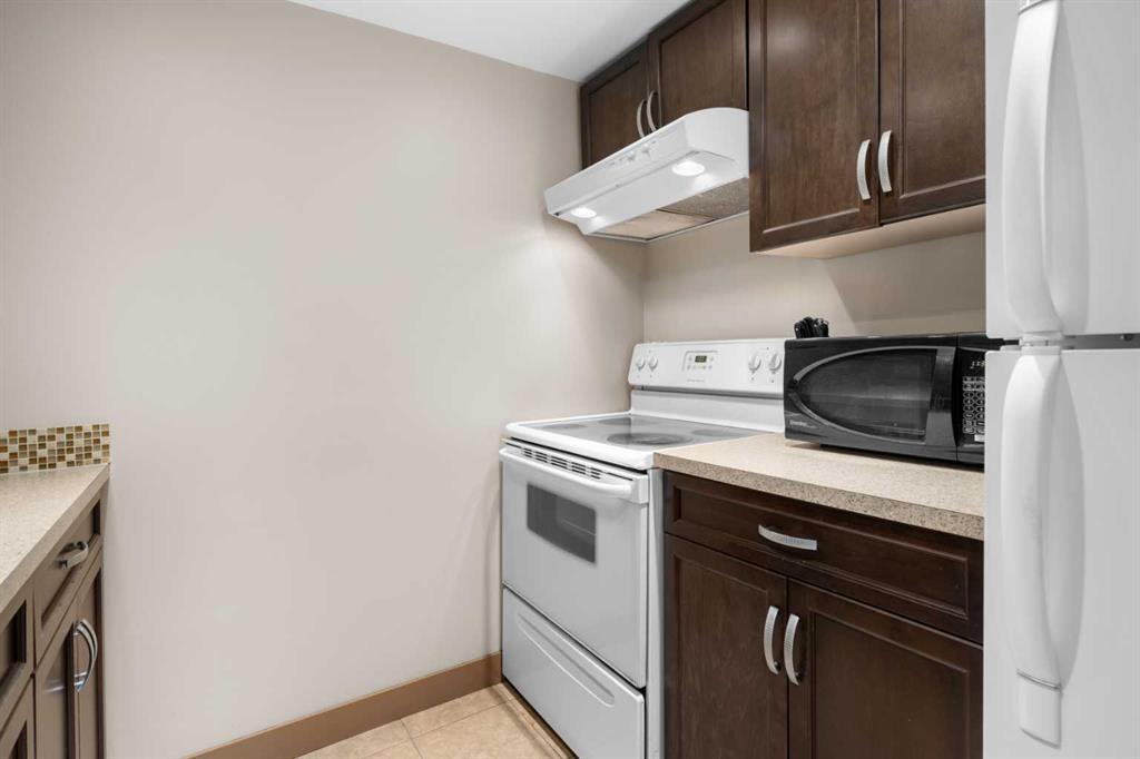 310 8 Street SW Unit: 160