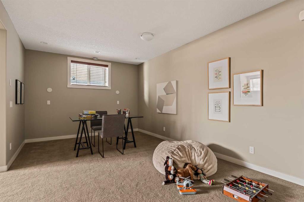 10 Aspen Summit Green SW