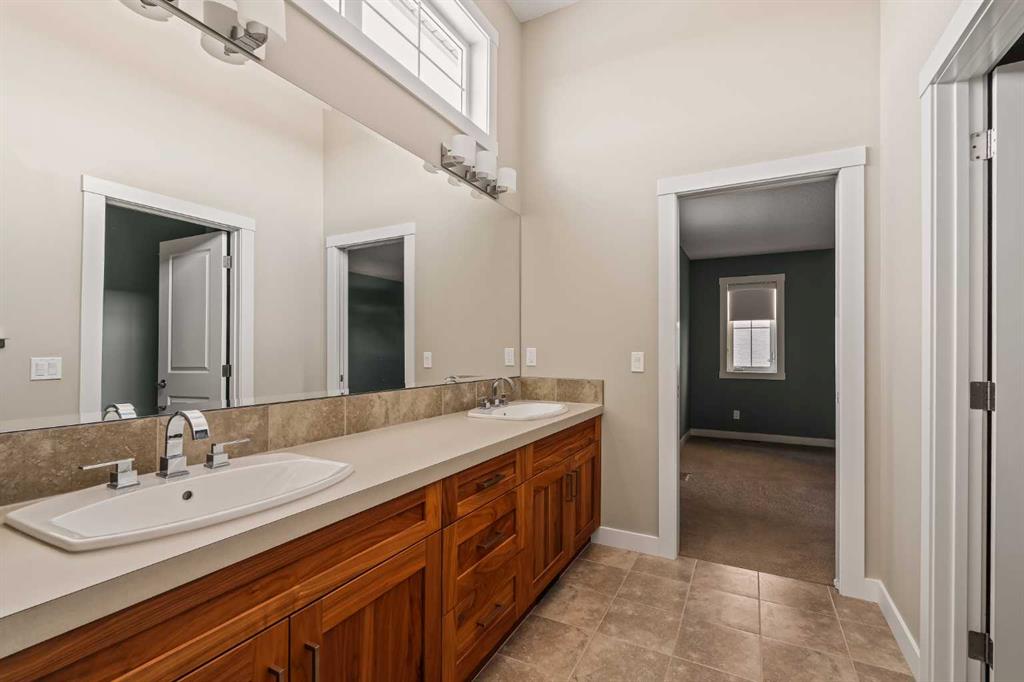 10 Aspen Summit Green SW