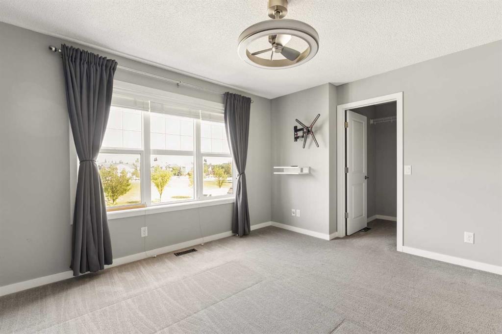 1037 New Brighton Park SE