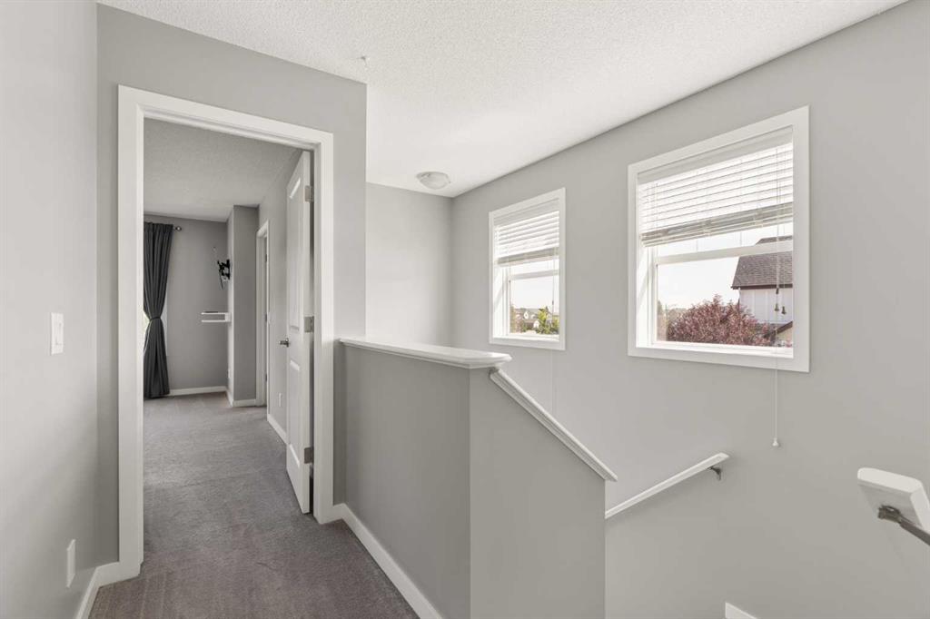 1037 New Brighton Park SE