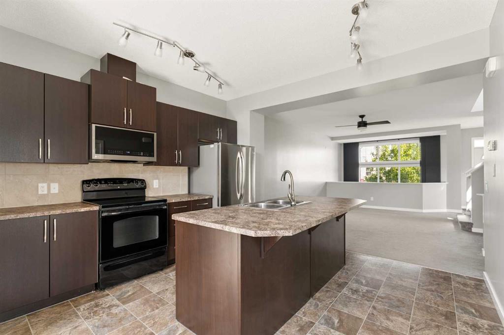 1037 New Brighton Park SE