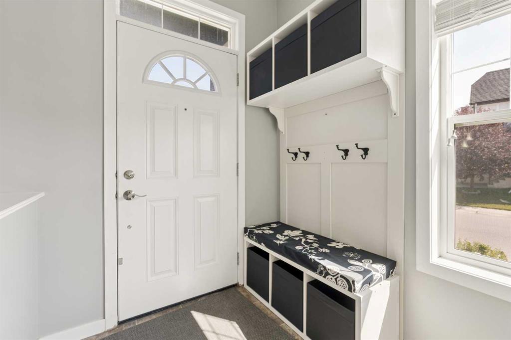 1037 New Brighton Park SE