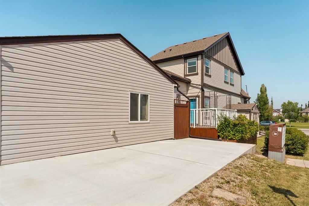 1037 New Brighton Park SE