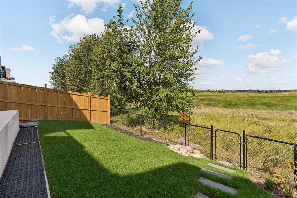 137 Wolf Hollow Villas SE