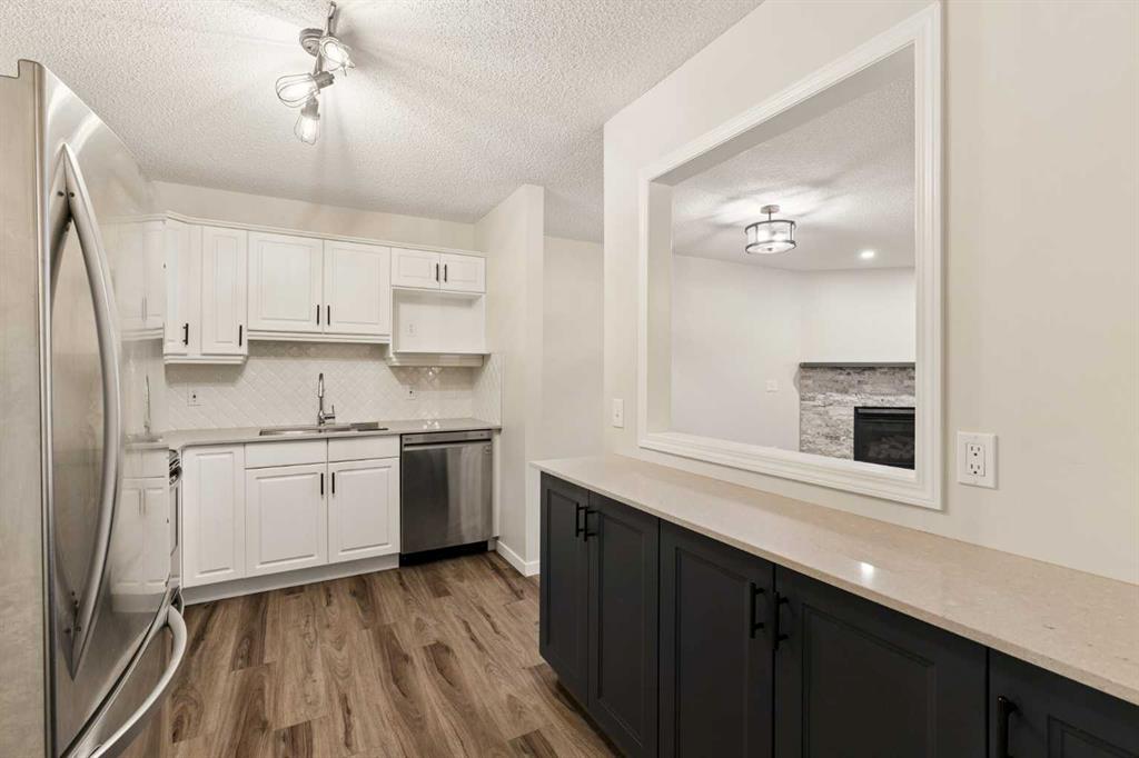 36 Richelieu Court SW