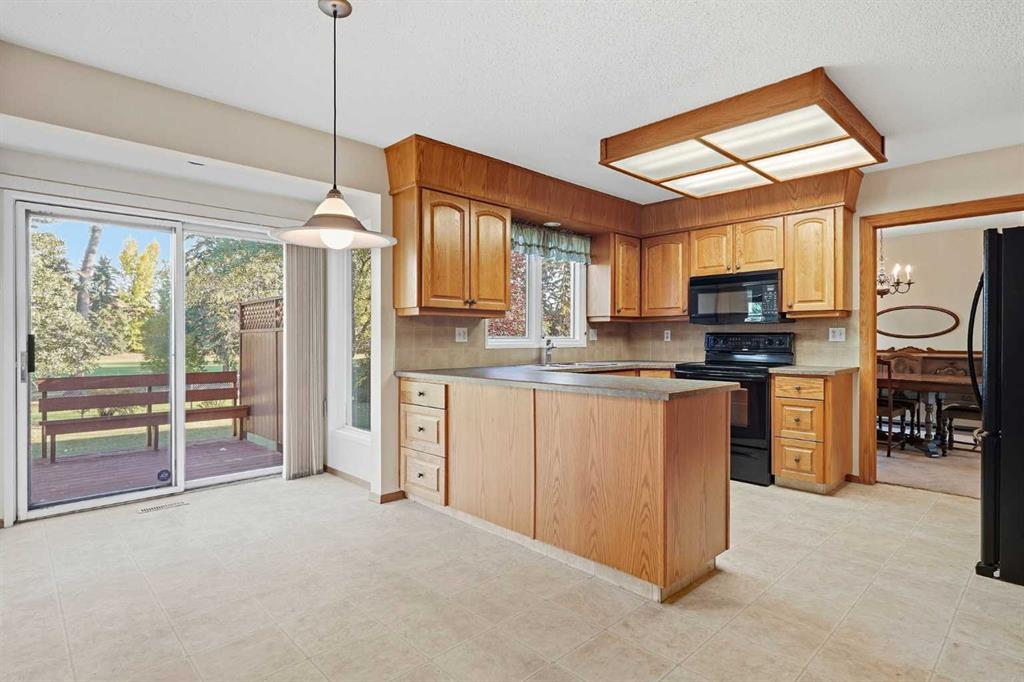 751 Willamette Drive SE