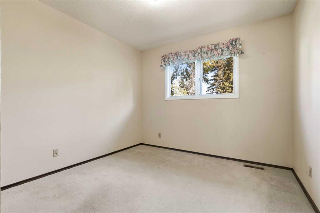 751 Willamette Drive SE