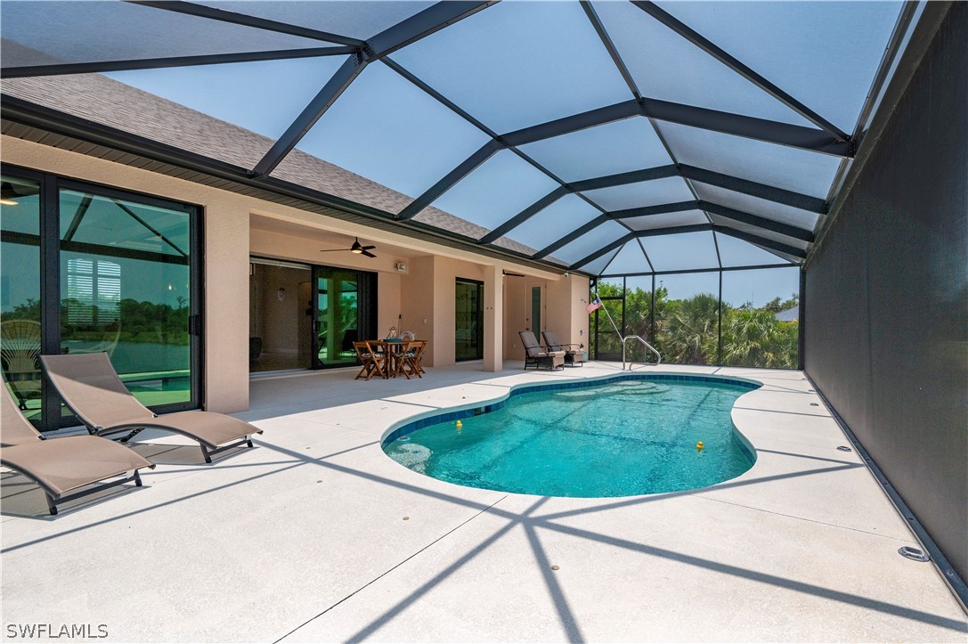 476 Sweetwater DR