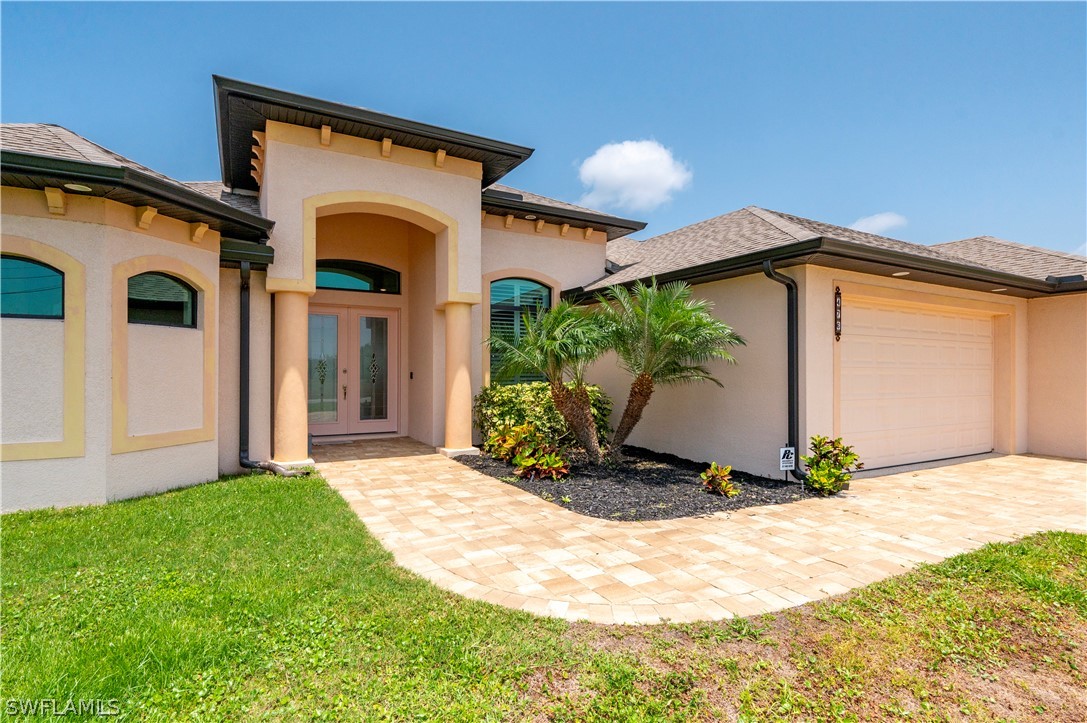 476 Sweetwater DR