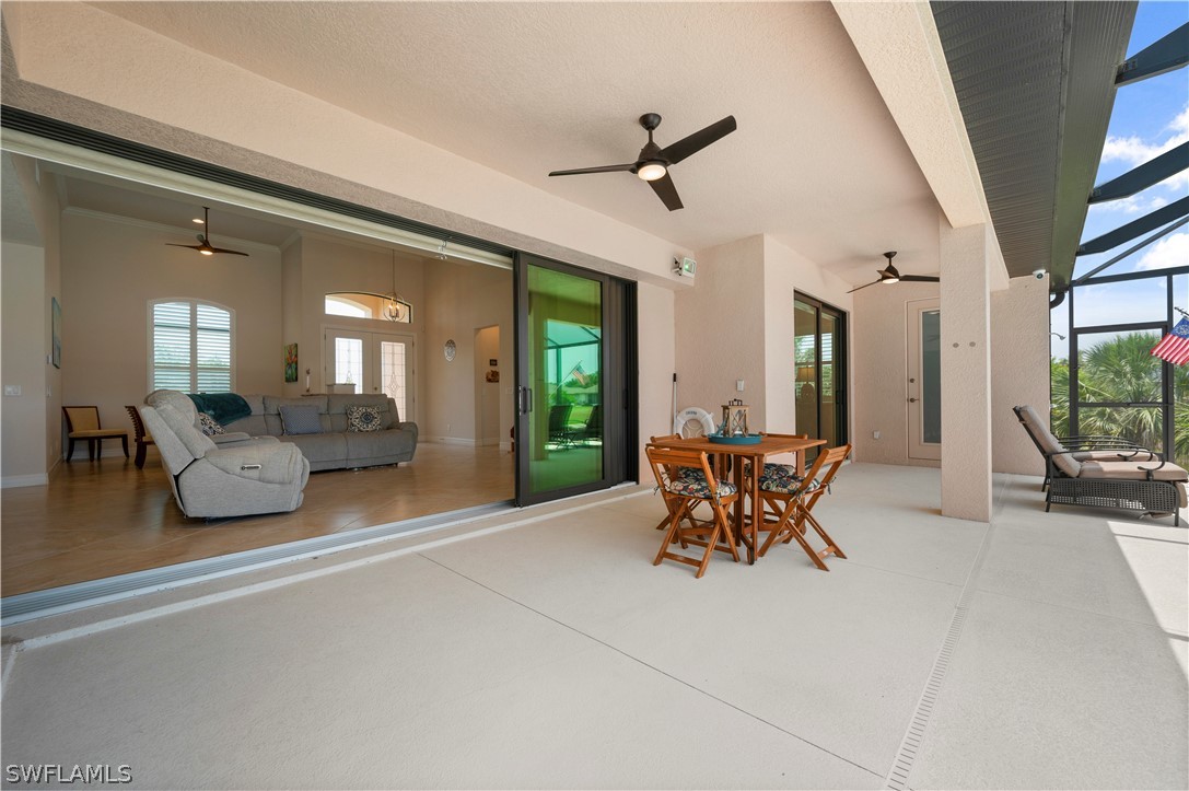 476 Sweetwater DR