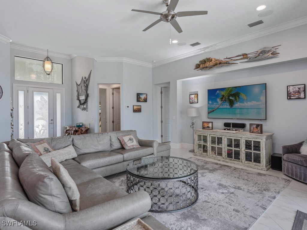 1107 Breakwater CT