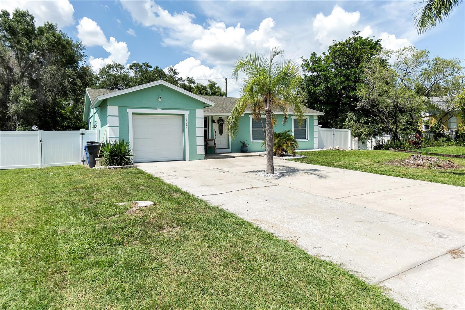 327 FRANCIS DR