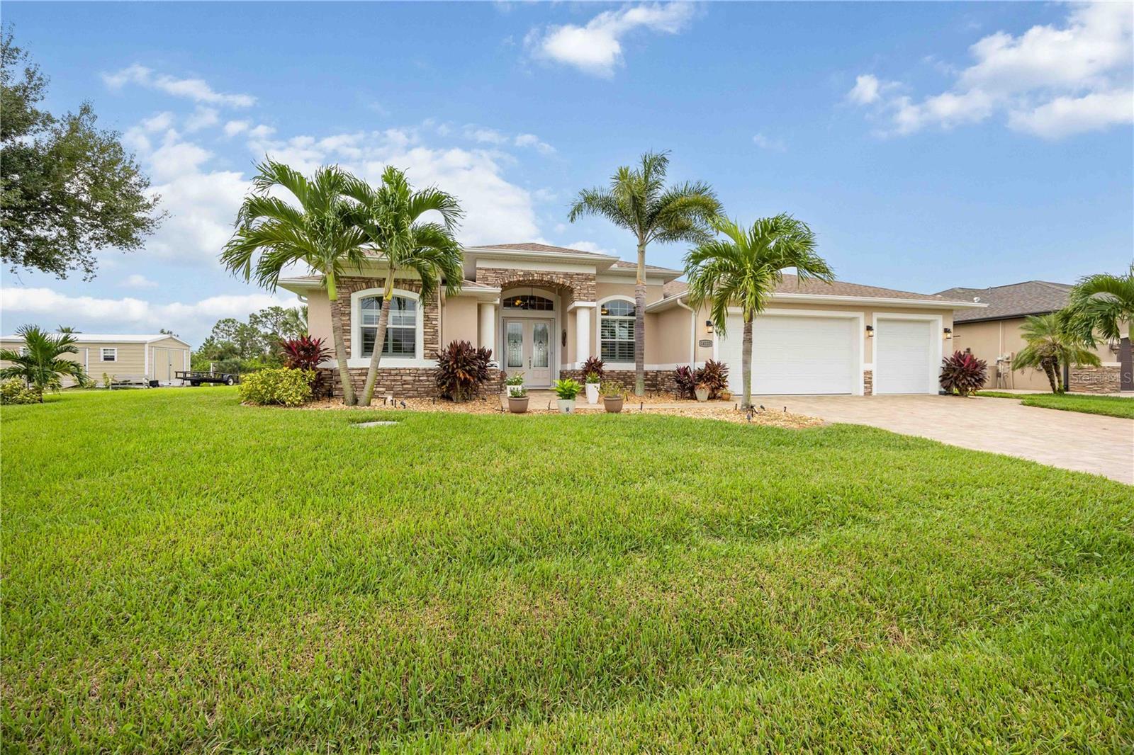 14123 FRUITPORT CIR