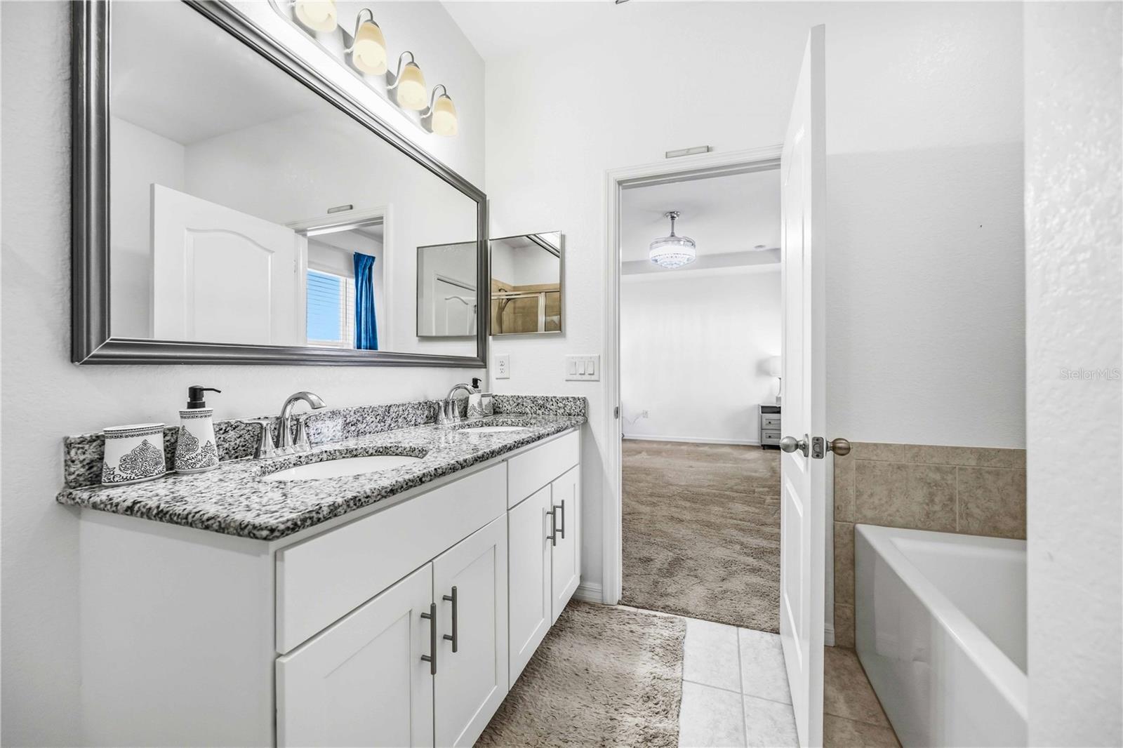 1533 SUNSET PRESERVE WAY