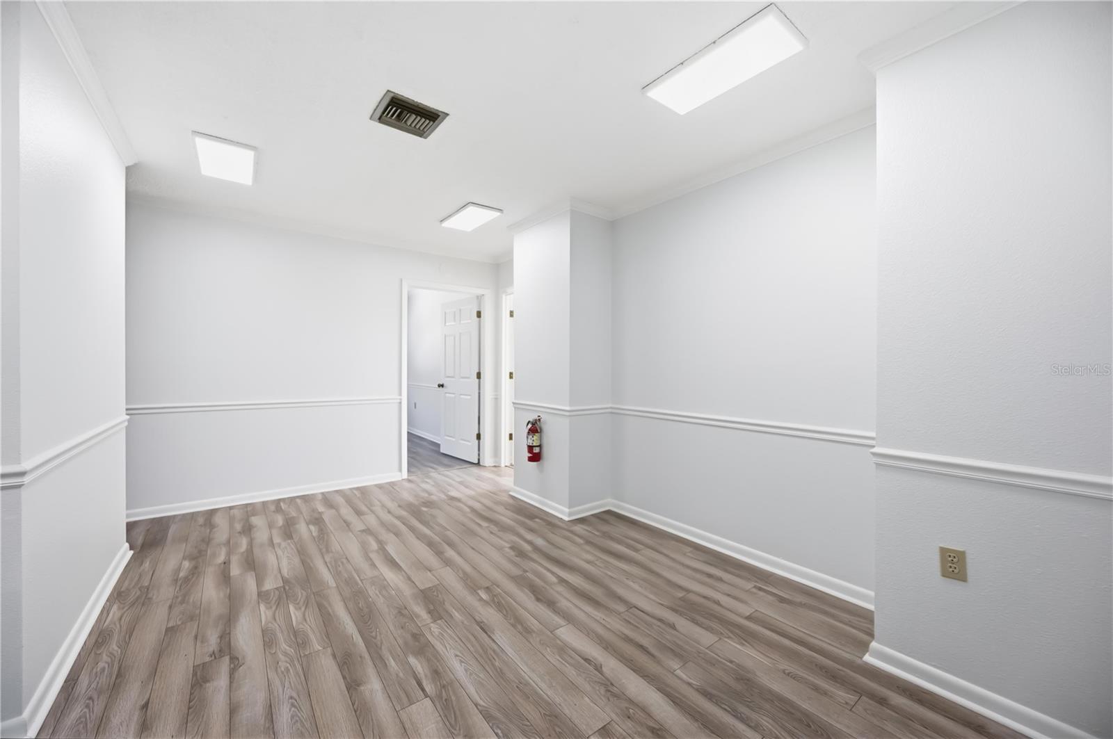 2061 ENGLEWOOD RD ## 1-7