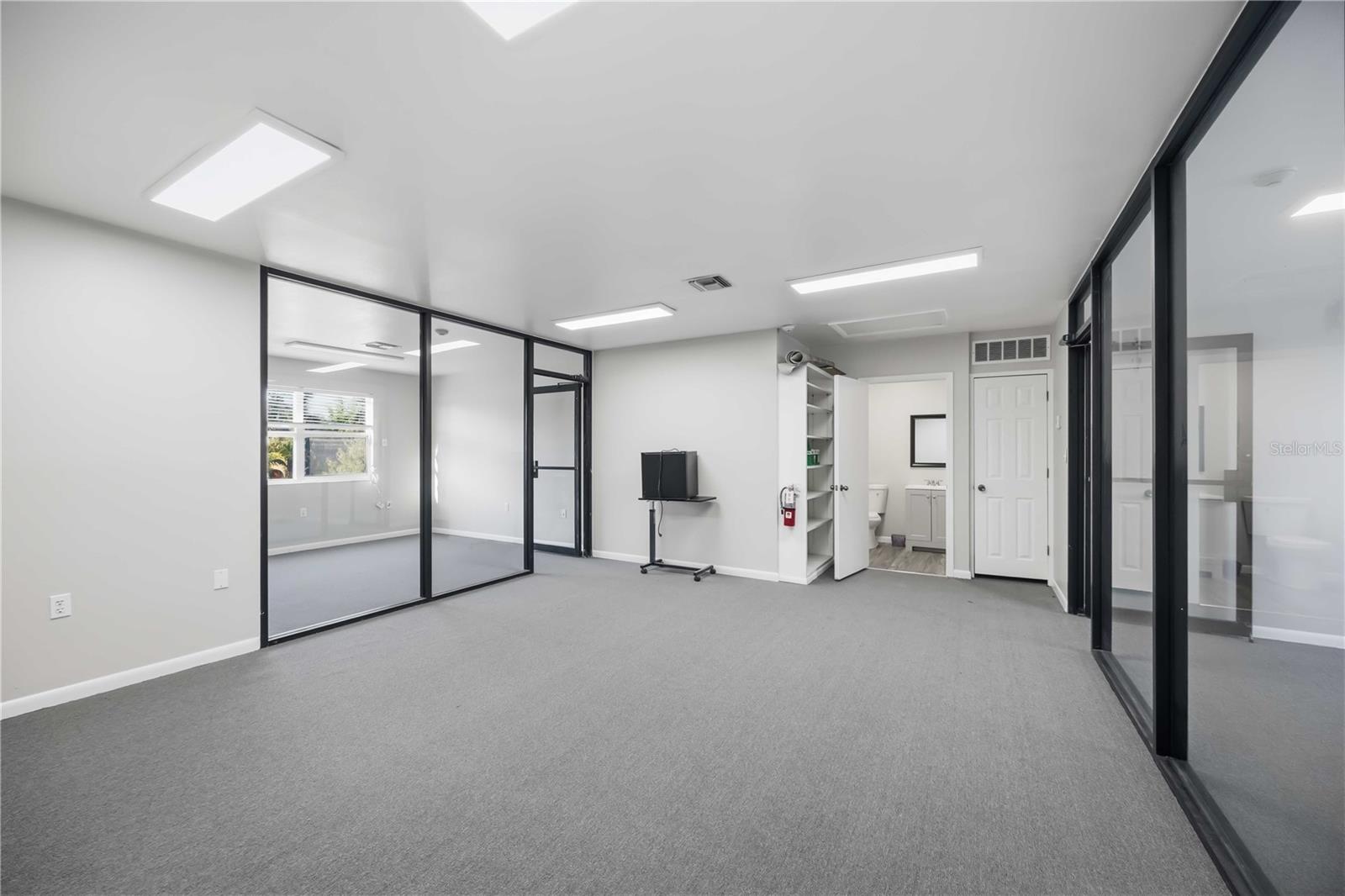 2061 ENGLEWOOD RD ## 1-7