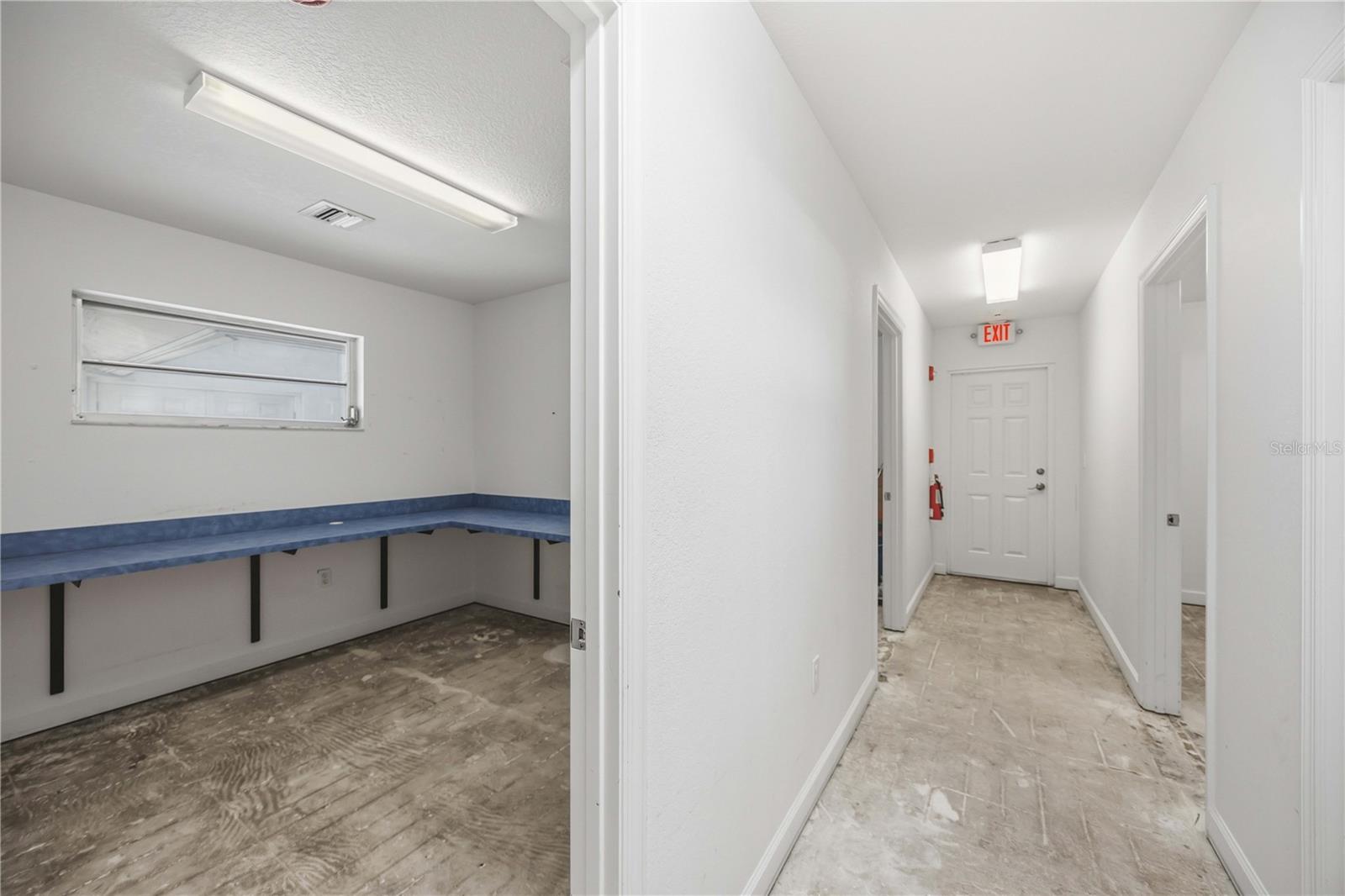 2061 ENGLEWOOD RD ## 1-7