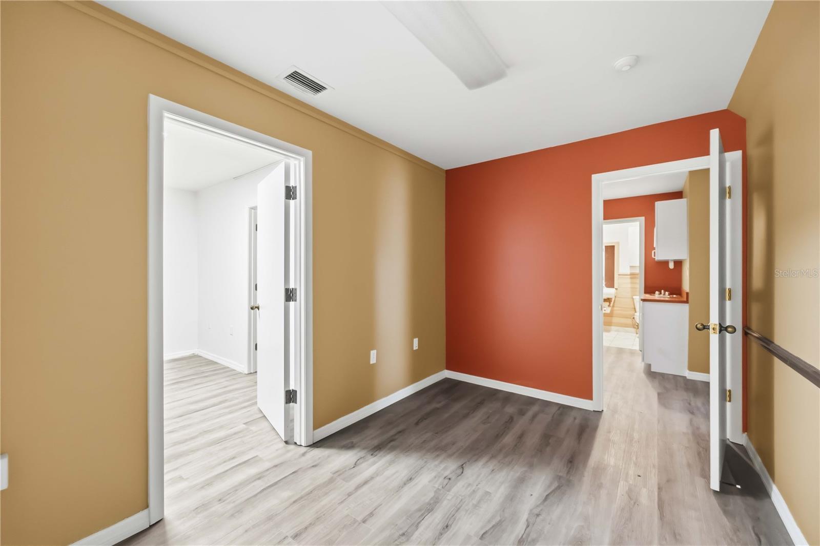 2061 ENGLEWOOD RD ## 1-7