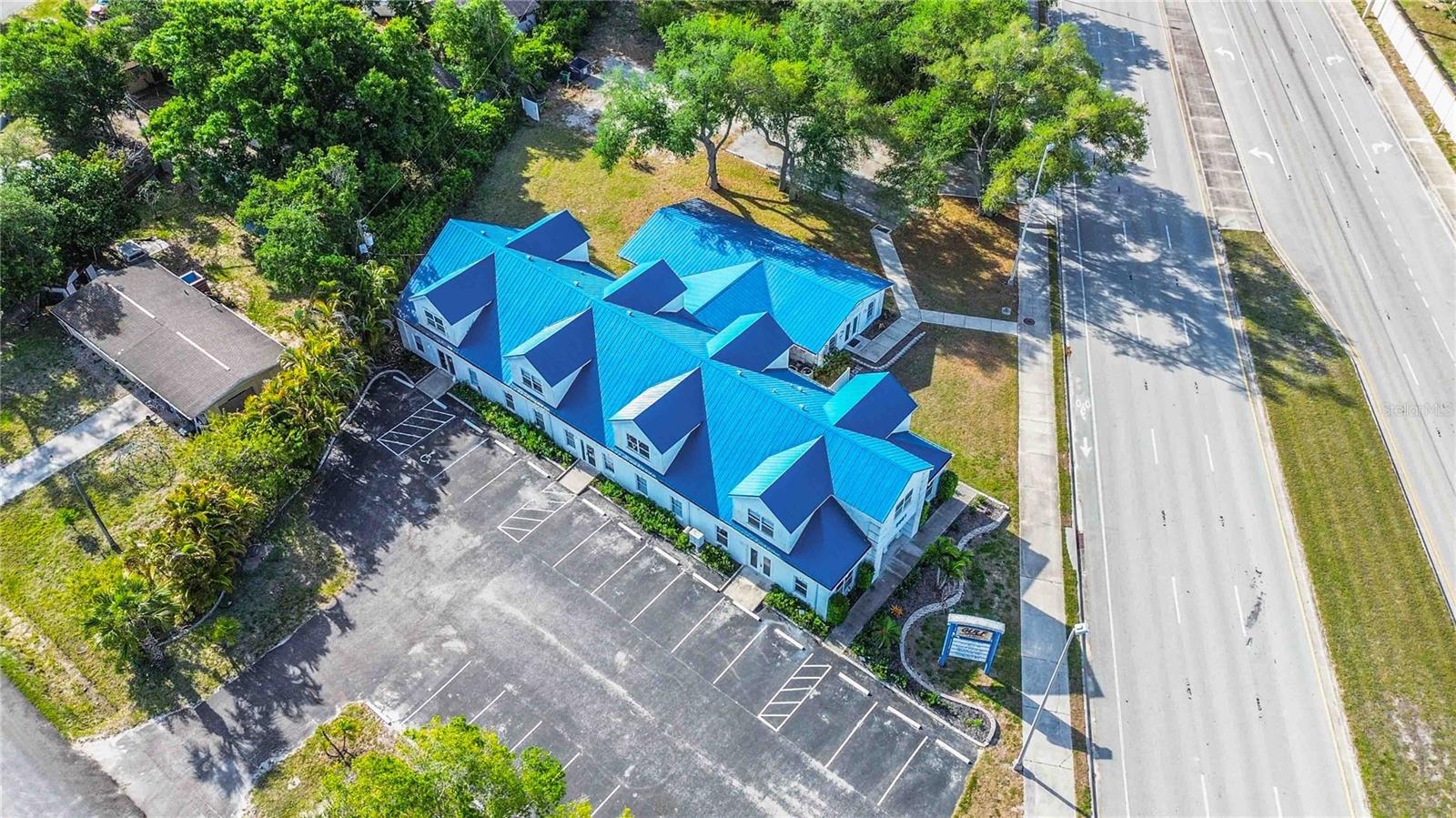 2061 ENGLEWOOD RD ## 1-7