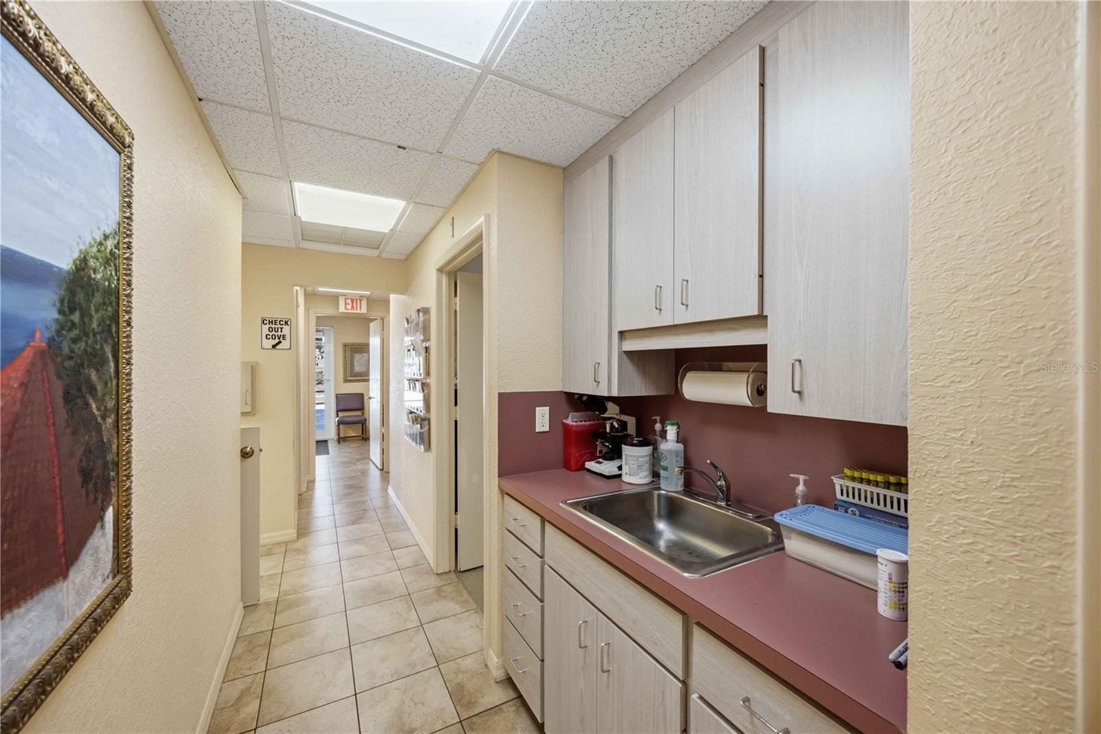 241 NOKOMIS AVE S
