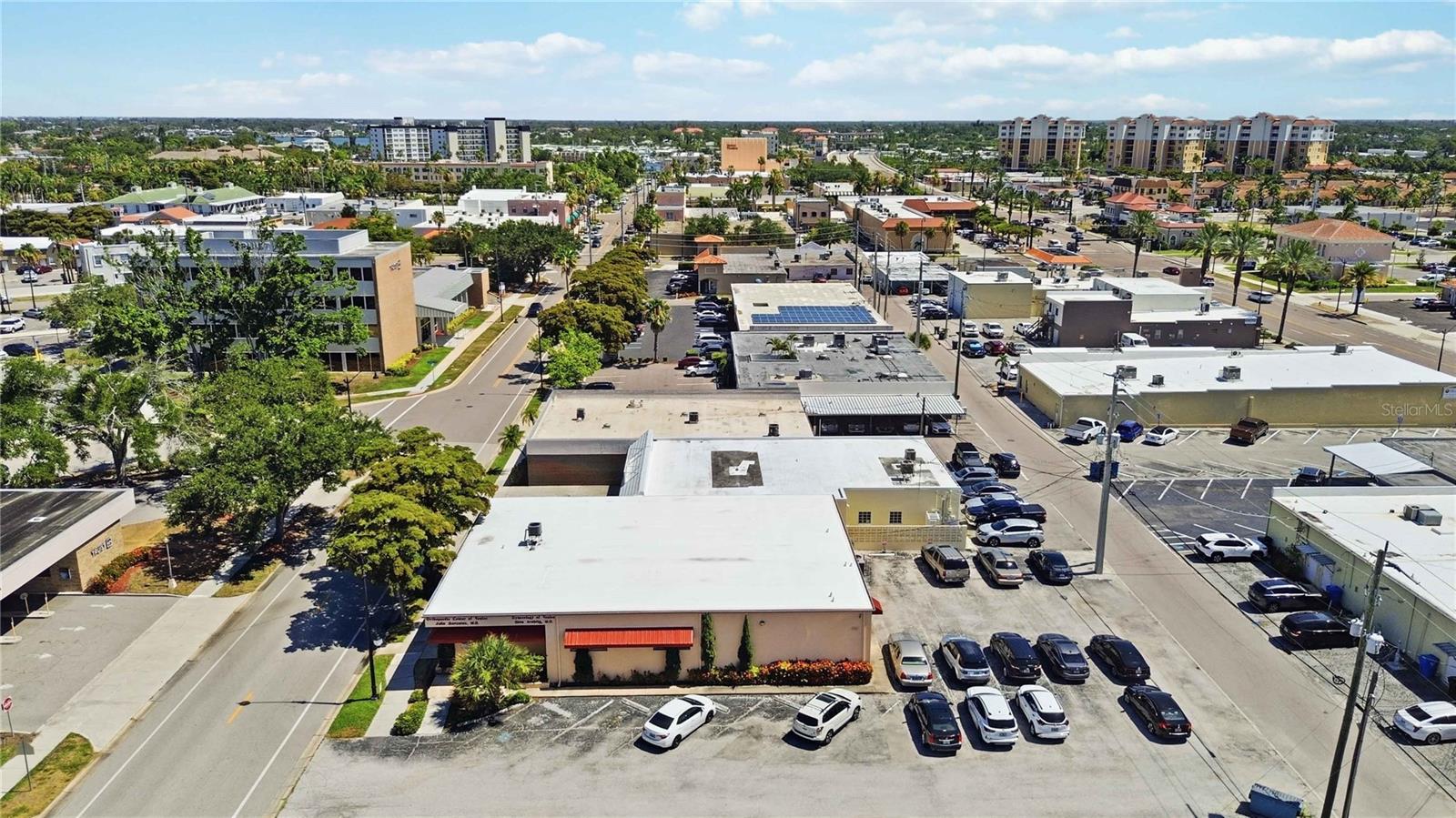 241 NOKOMIS AVE S