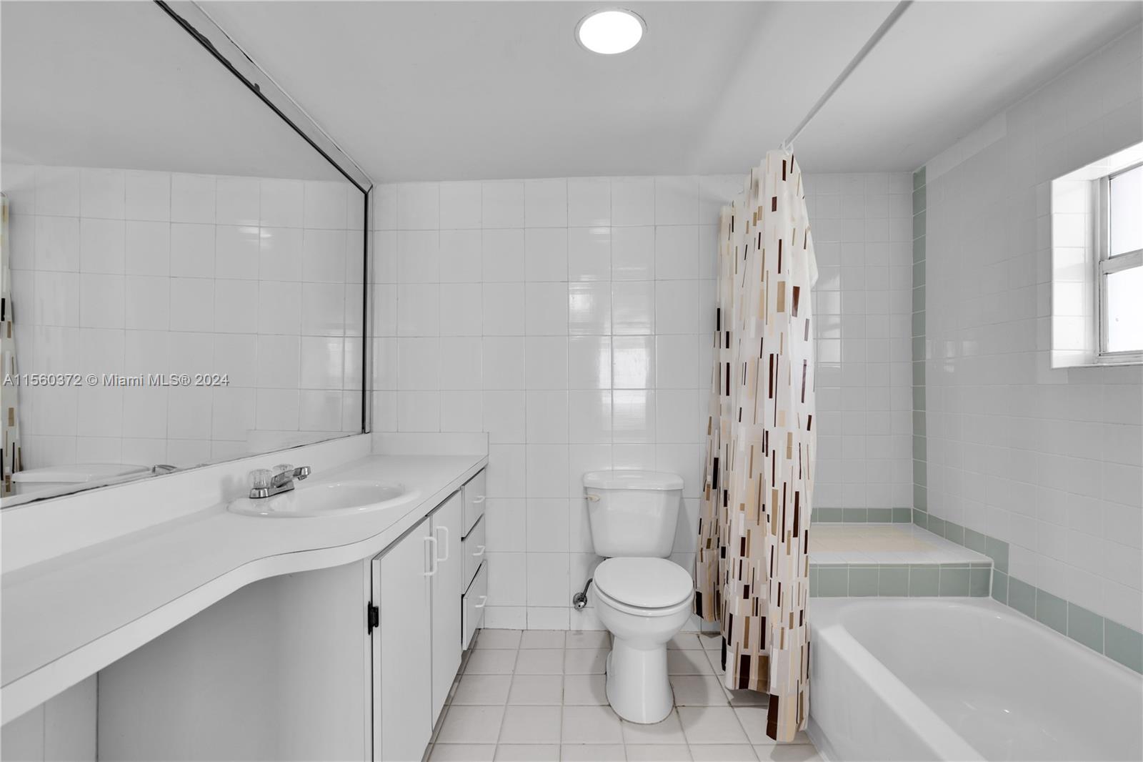 40 E 55th St