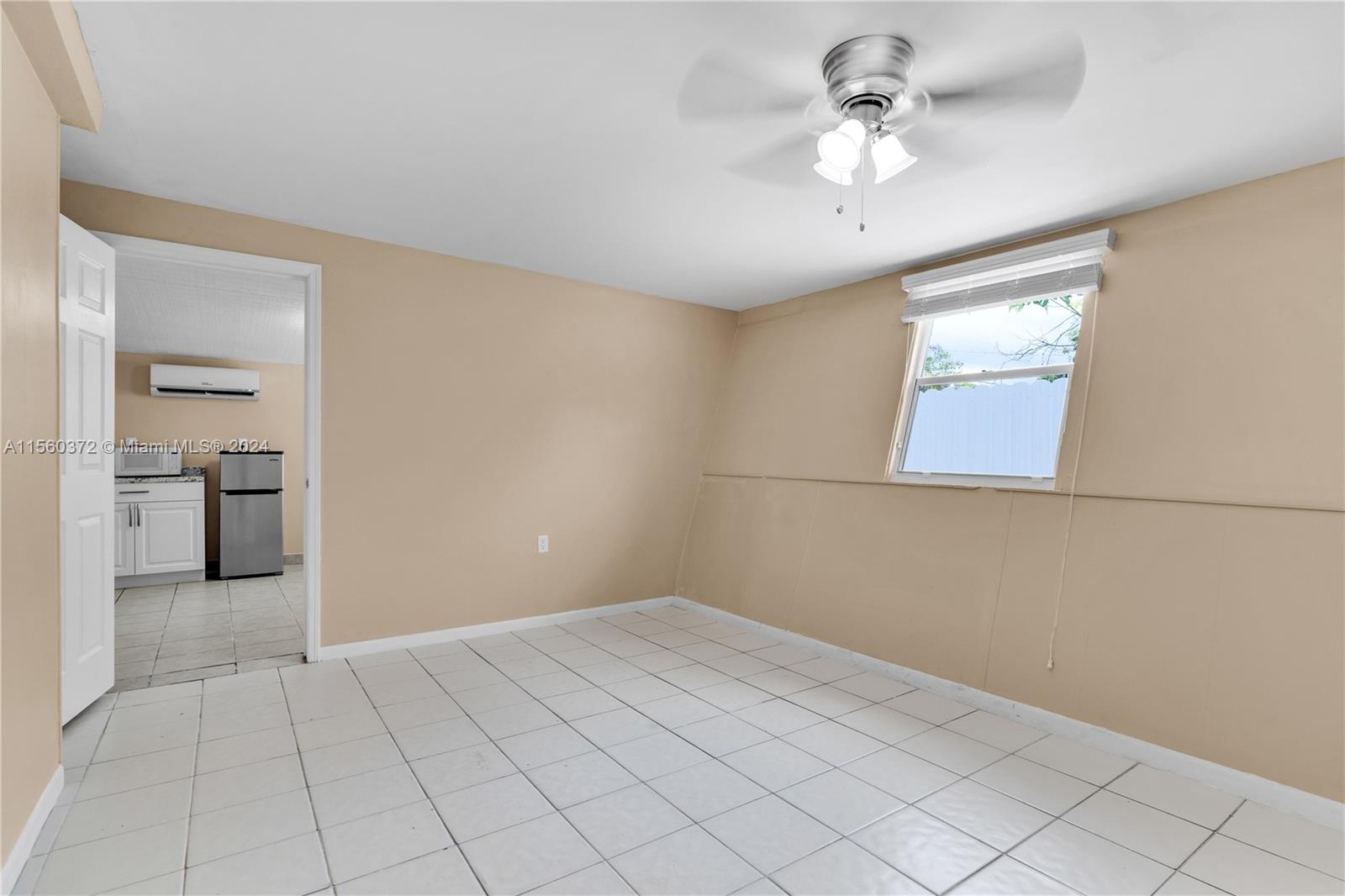40 E 55th St